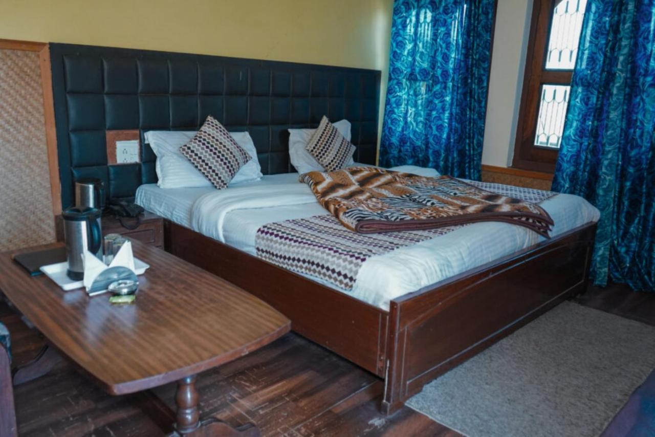 Himalaya Mount View Resort Kausani Exterior photo